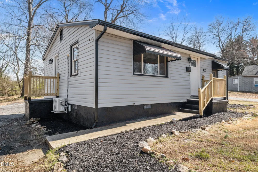 512 Glovinia Street Asheboro, NC 27203