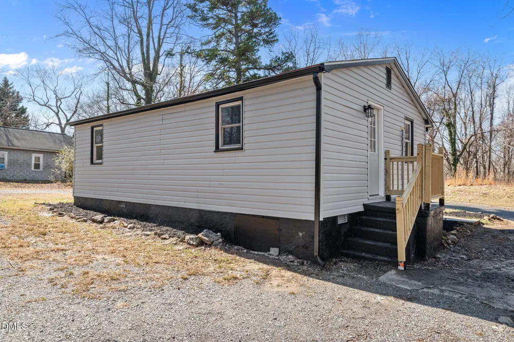 512 Glovinia Street Asheboro, NC 27203