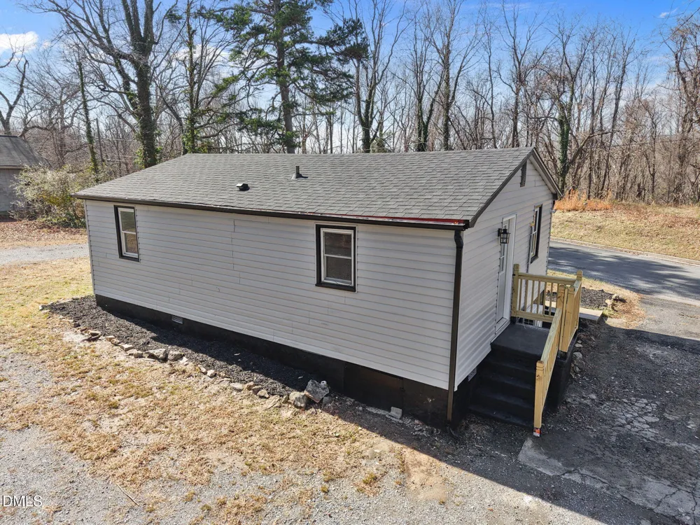 512 Glovinia Street Asheboro, NC 27203