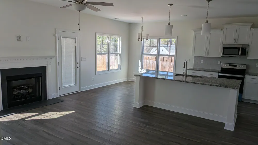 4032 Silver Lane West End, NC 27376