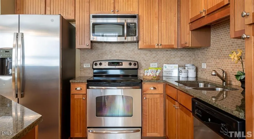 300 Cosgrove Avenue #B5 Chapel Hill, NC 27514