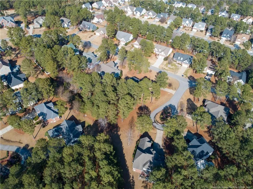 34 Old Pine Court Spring Lake, NC 28390