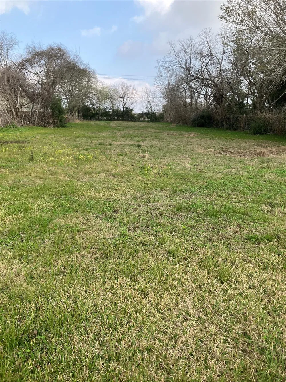 5719 Highway 6 Hitchcock, TX 77563
