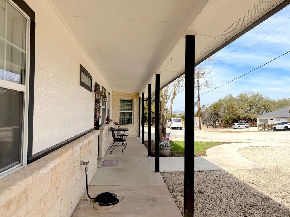 301 Canyon Edge Canyon Lake, TX 78133