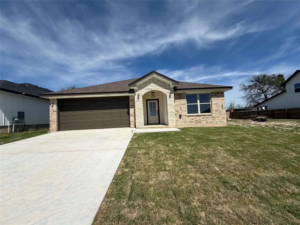 2123 Blackhawk Loop Belton, TX 76513