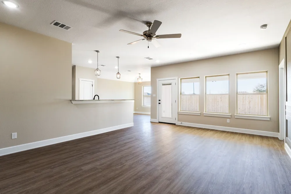 2005 Blackhawk Loop Belton, TX 76513