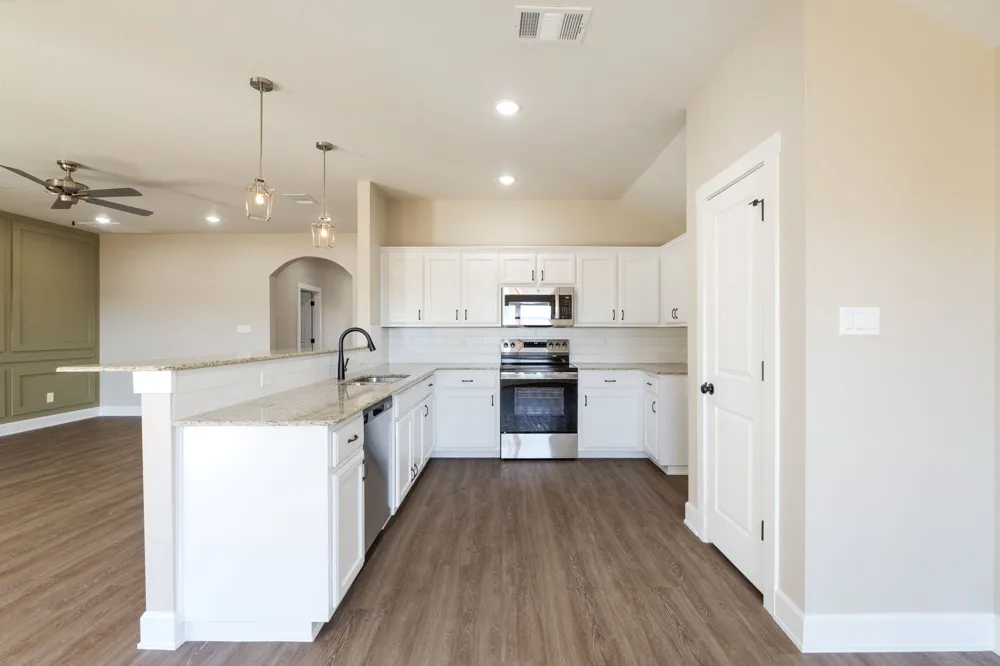 2005 Blackhawk Loop Belton, TX 76513