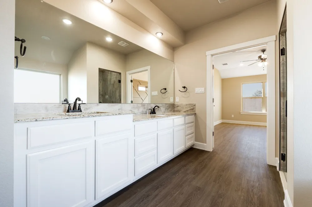 2005 Blackhawk Loop Belton, TX 76513
