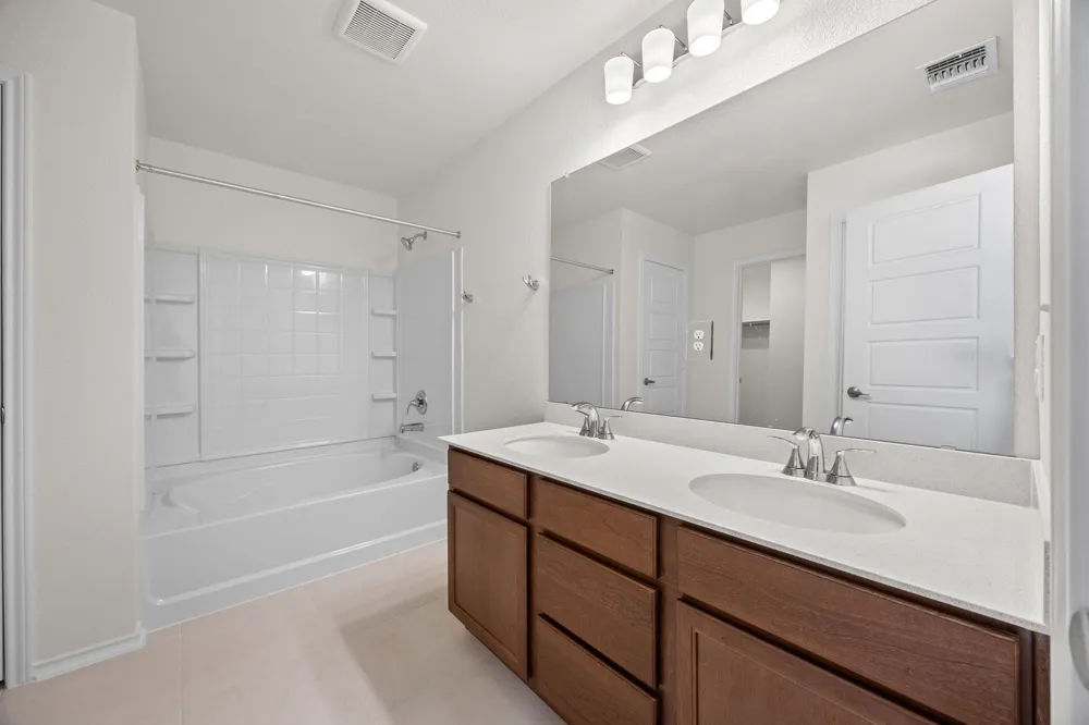 12106 Salvador Street Austin, TX 78748