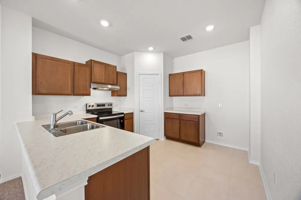 12106 Salvador Street Austin, TX 78748