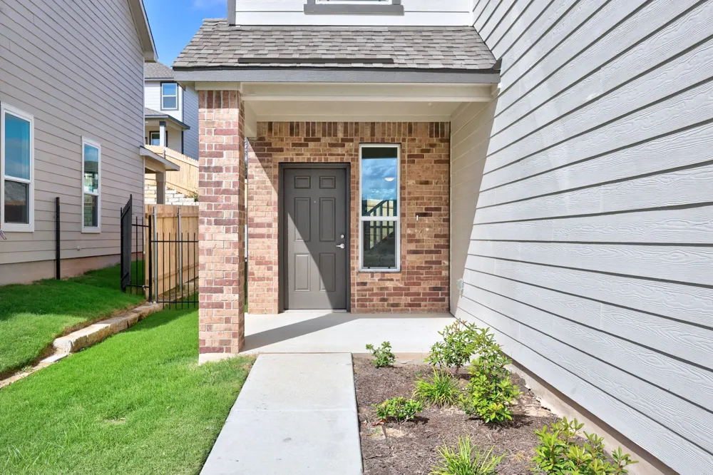 12106 Salvador Street Austin, TX 78748