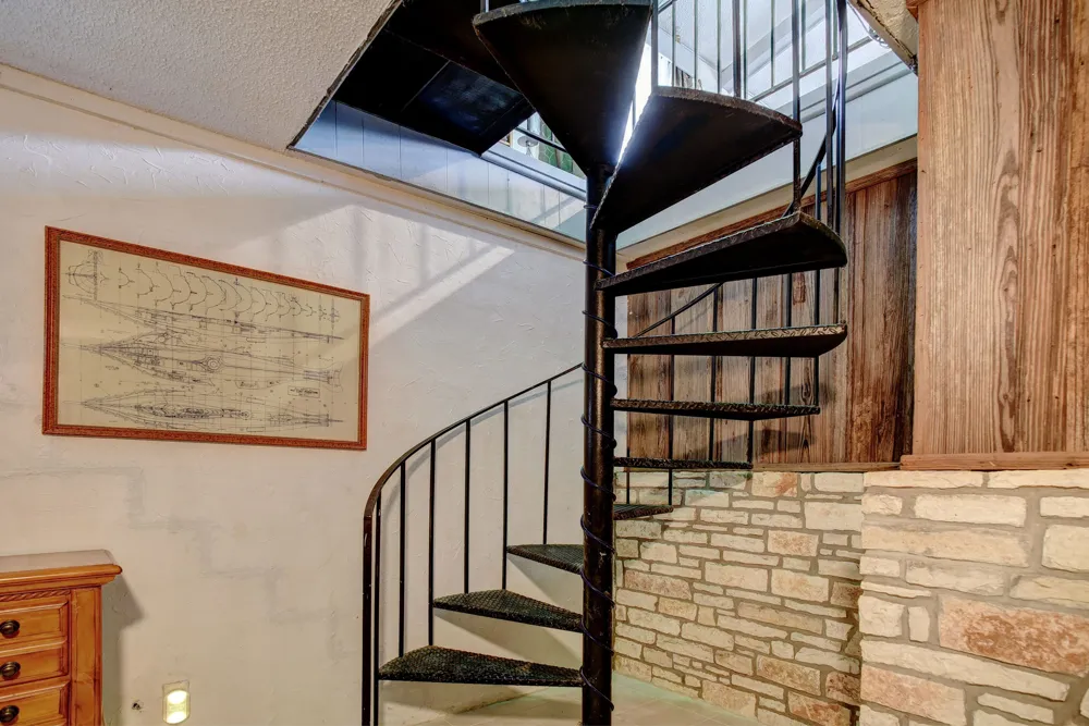 537 Leisure Lane Cedar Creek, TX 78612