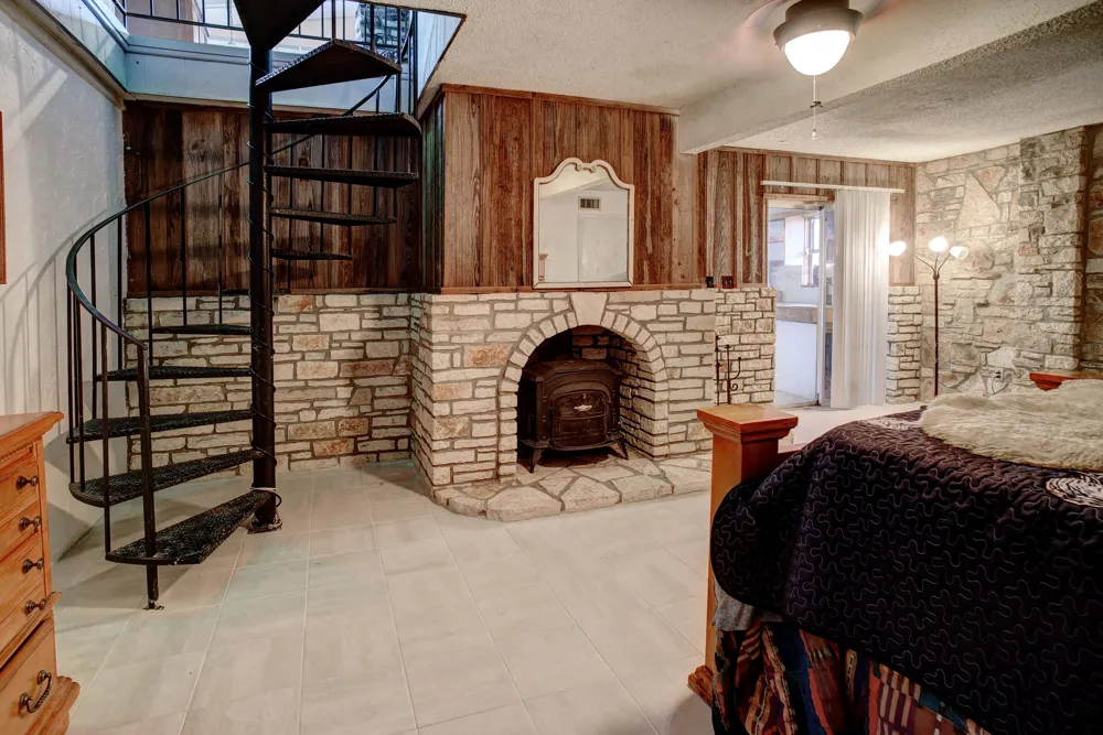537 Leisure Lane Cedar Creek, TX 78612