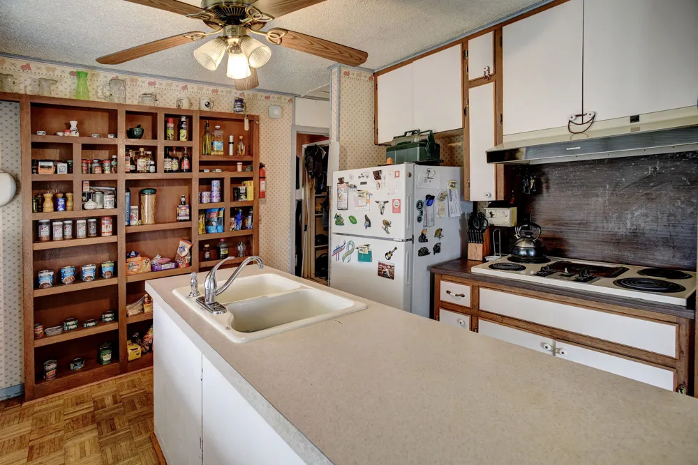 537 Leisure Lane Cedar Creek, TX 78612