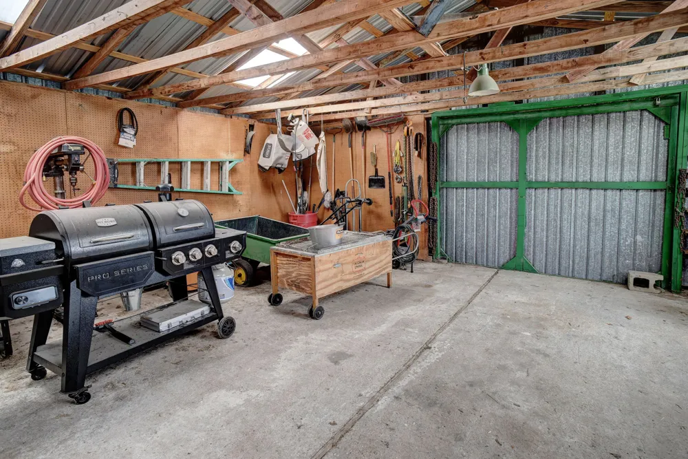 537 Leisure Lane Cedar Creek, TX 78612
