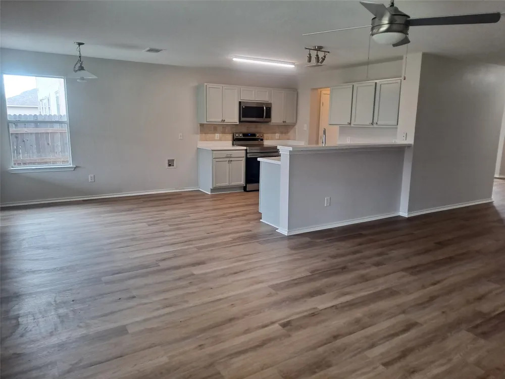 12732 Wedding Drive Manor, TX 78653