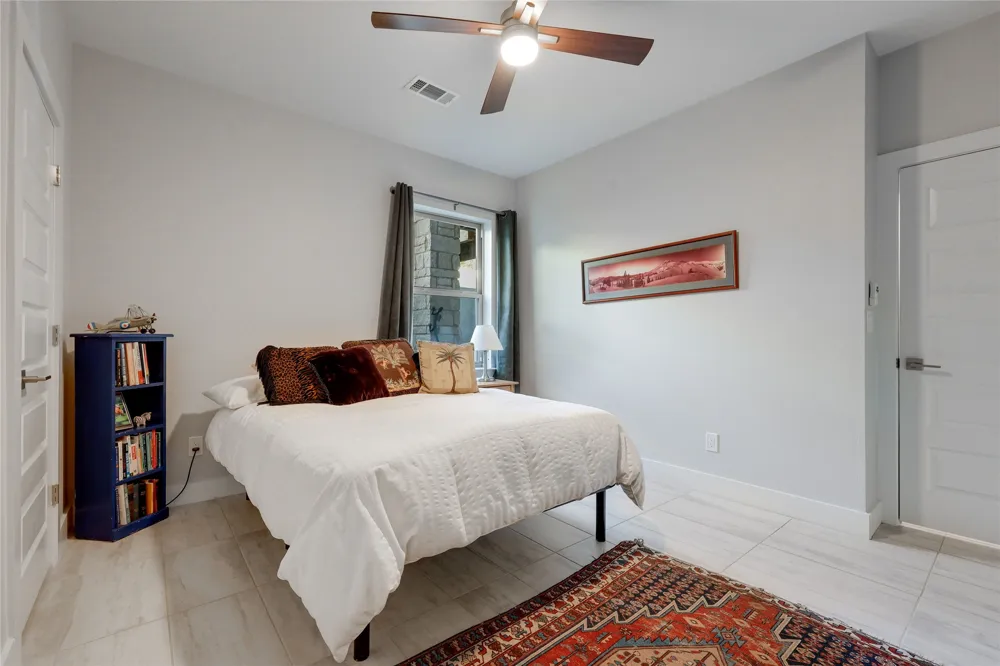 21013 Nimitz Avenue Lago Vista, TX 78645