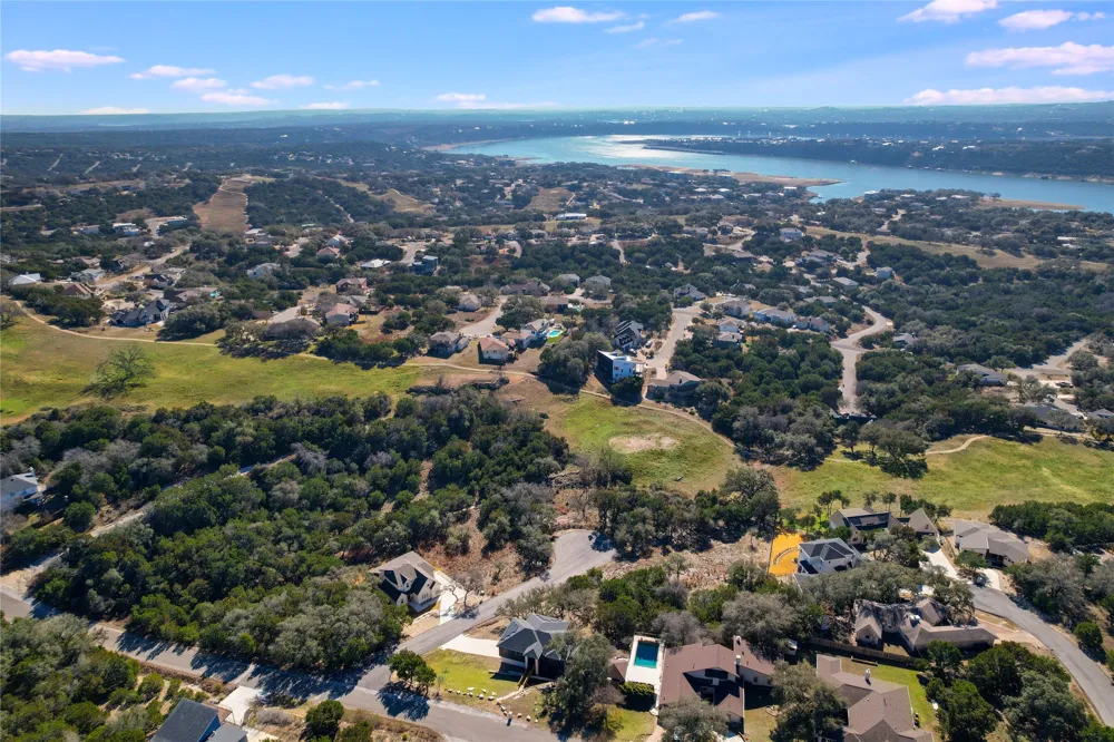 21013 Nimitz Avenue Lago Vista, TX 78645