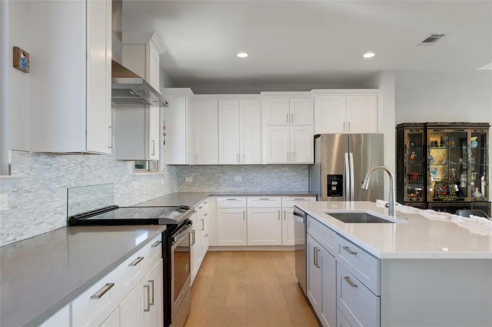 21013 Nimitz Avenue Lago Vista, TX 78645