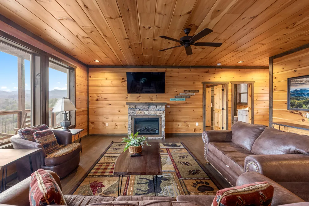 4608 Dreamland Way Sevierville, TN 37876