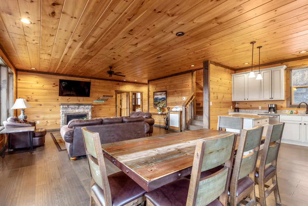 4608 Dreamland Way Sevierville, TN 37876