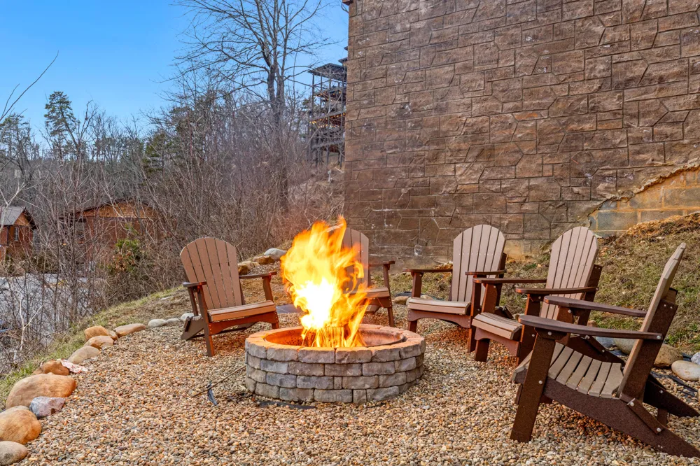 4608 Dreamland Way Sevierville, TN 37876