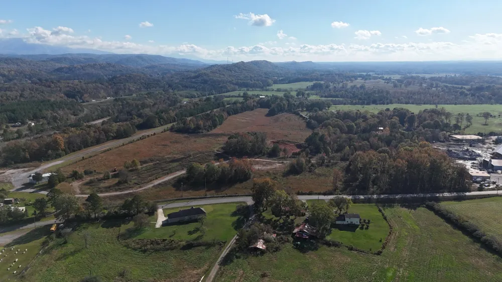 Tennga Gregory Road Crandall, GA 30711