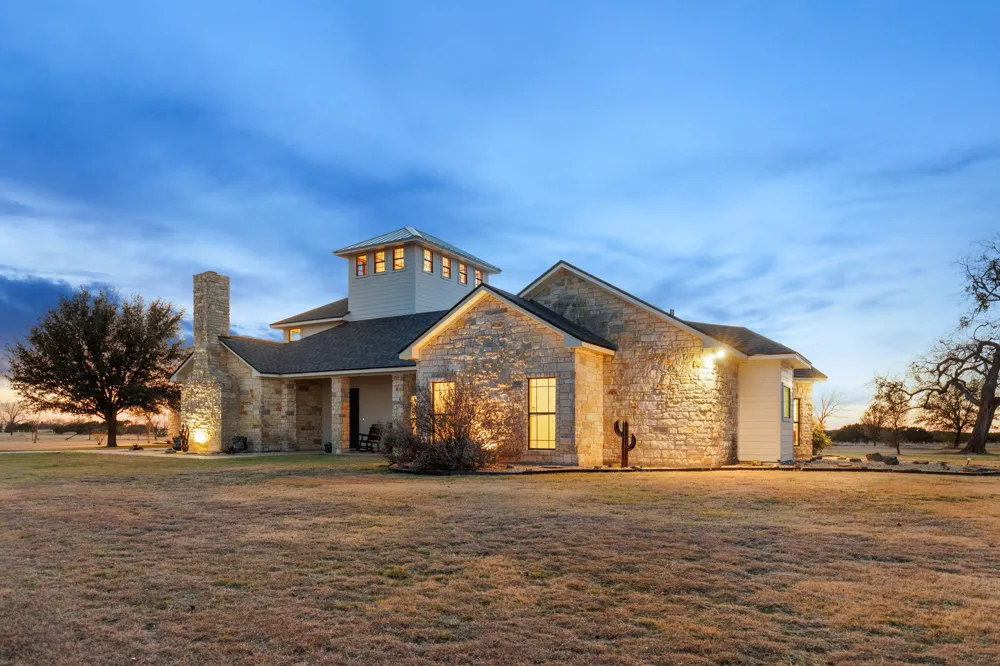 1140 County Road 130 Gatesville, TX 76528