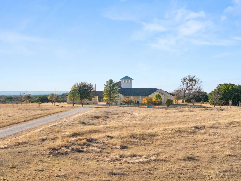 1140 County Road 130 Gatesville, TX 76528