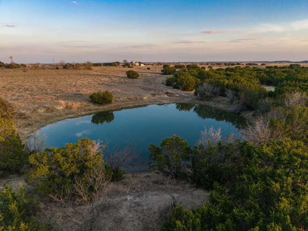 1140 County Road 130 Gatesville, TX 76528