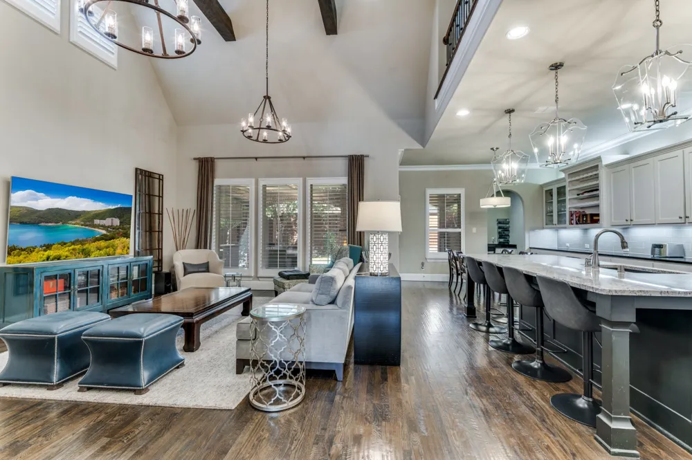 647 Fountainview Drive Irving, TX 75039
