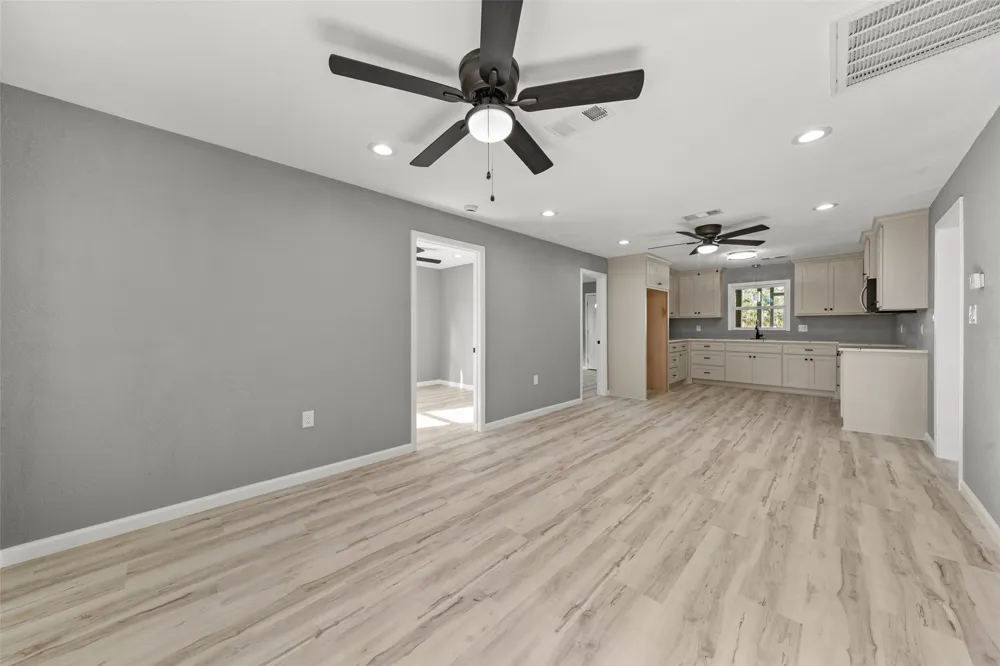 108 9th Street Valley Mills, TX 76689