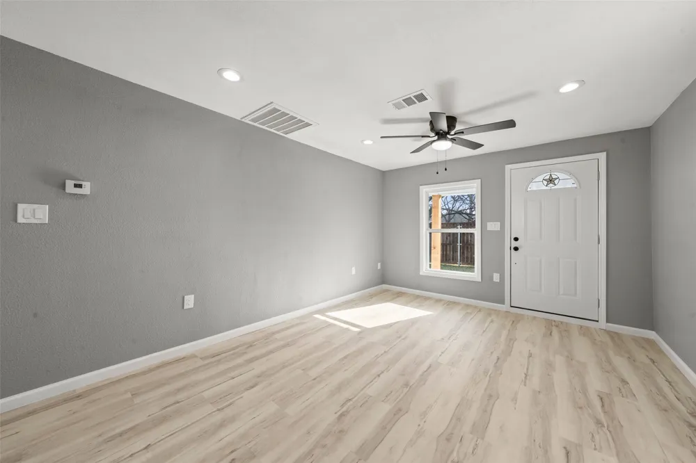 108 9th Street Valley Mills, TX 76689