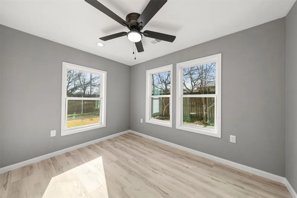 108 9th Street Valley Mills, TX 76689