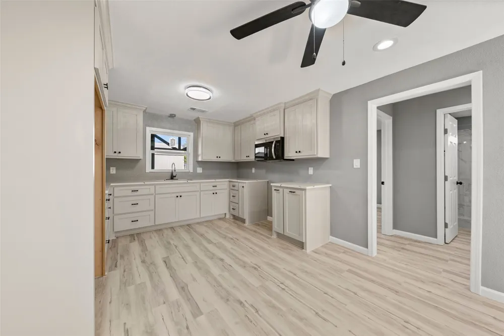 108 9th Street Valley Mills, TX 76689