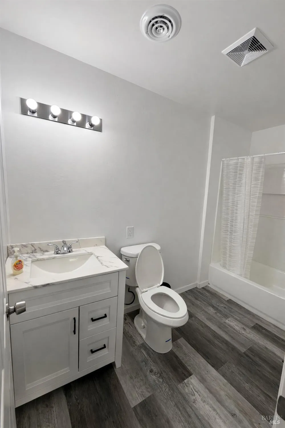 252 Margie Drive Willits, CA 95490
