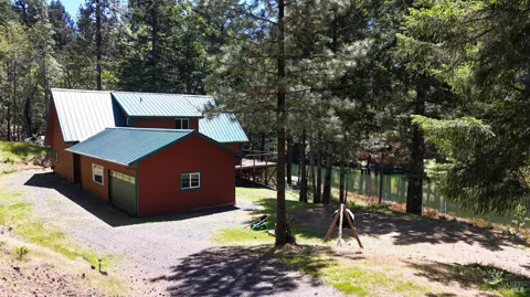4101 Chinquapin Drive