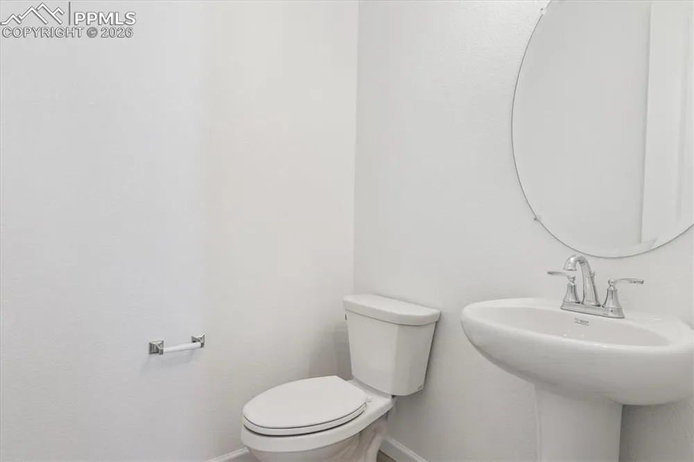 3306 Bella Notte Drive Pueblo, CO 81001