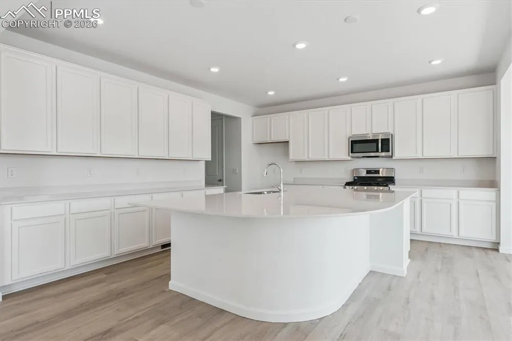 3306 Bella Notte Drive Pueblo, CO 81001