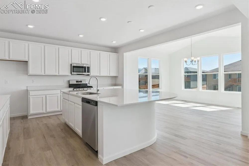 3306 Bella Notte Drive Pueblo, CO 81001