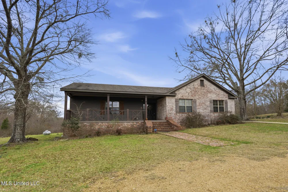 1038 W Gallatin Road Hazlehurst, MS 39083