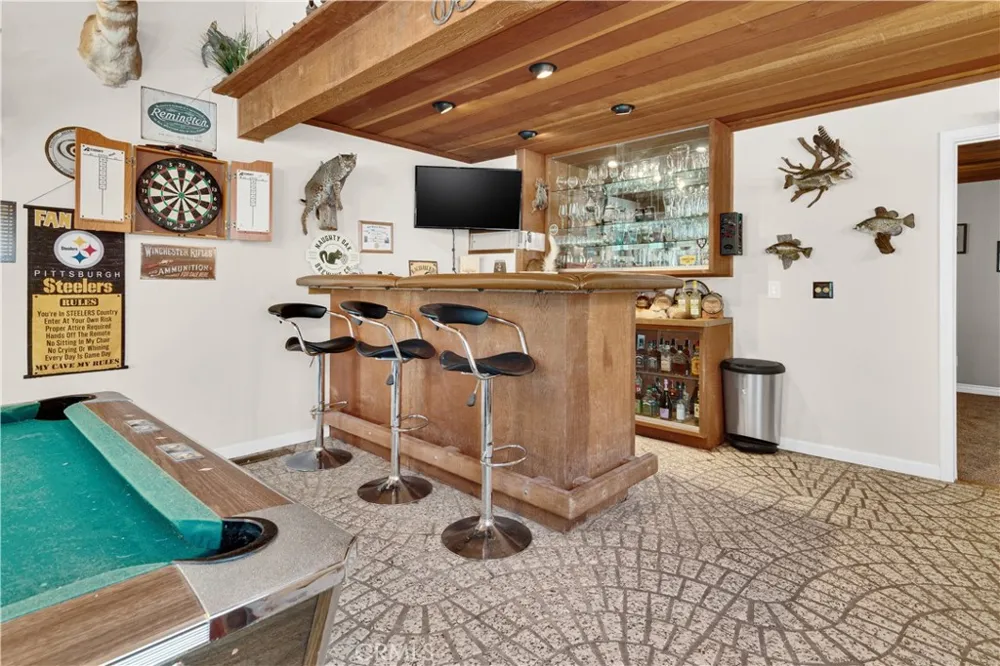 2647 Oak Shores Bradley, CA 93426