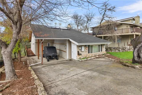 2647 Oak Shores