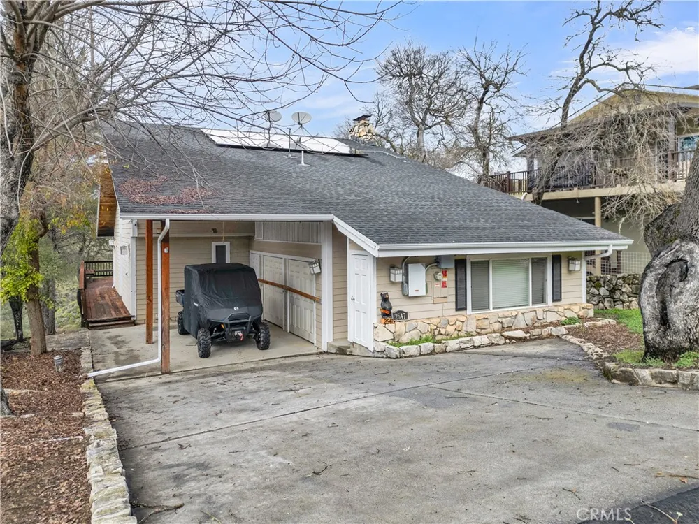 2647 Oak Shores Bradley, CA 93426
