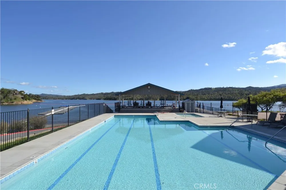 2647 Oak Shores Bradley, CA 93426