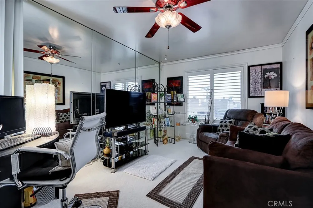 20222 Belshaw Avenue Carson, CA 90746