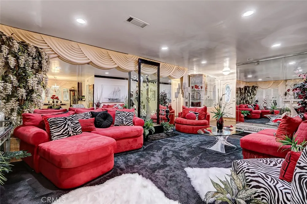 20222 Belshaw Avenue Carson, CA 90746