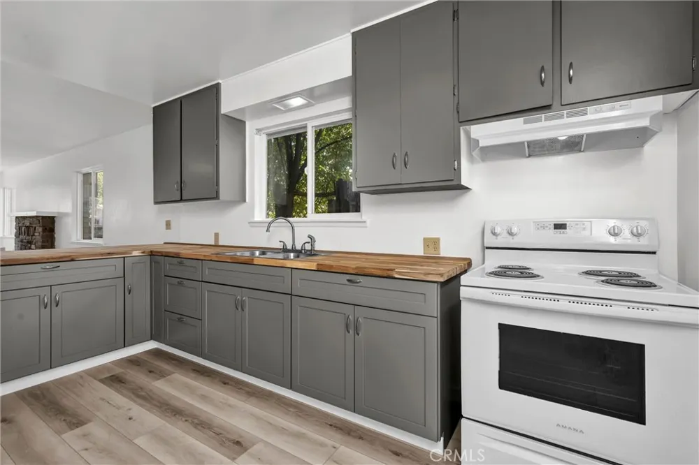 70 Lupoyoma Avenue Lakeport, CA 95453