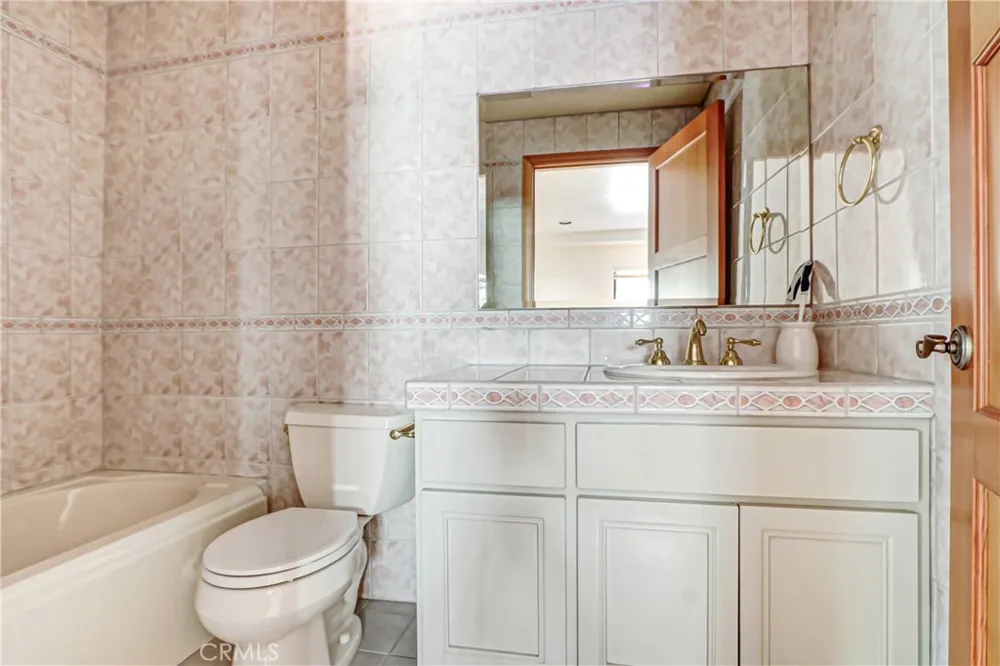 4931 Webb Canyon Road Claremont, CA 91711