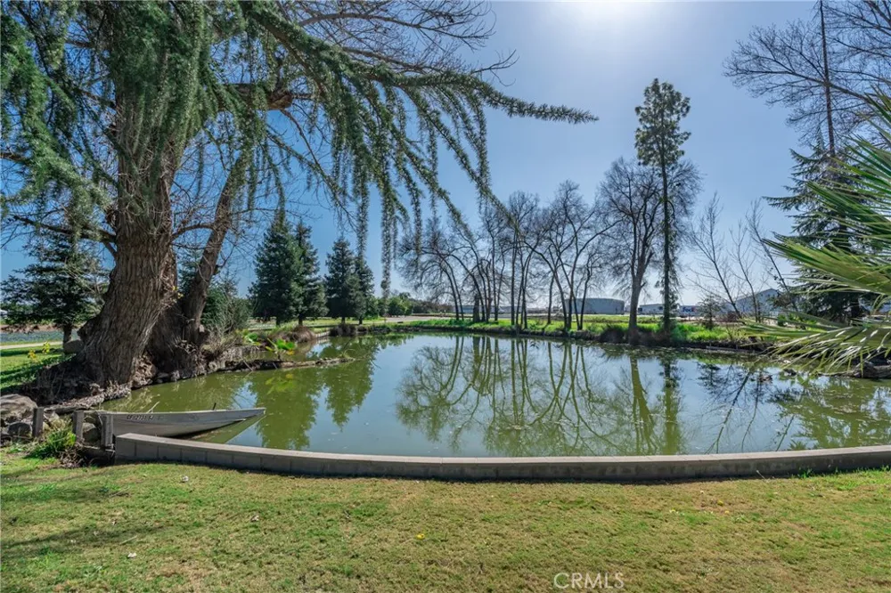7176 E Butler Fresno, CA 93737